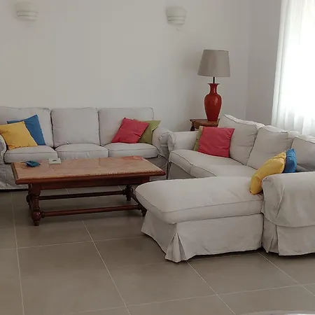 Casa Leda *