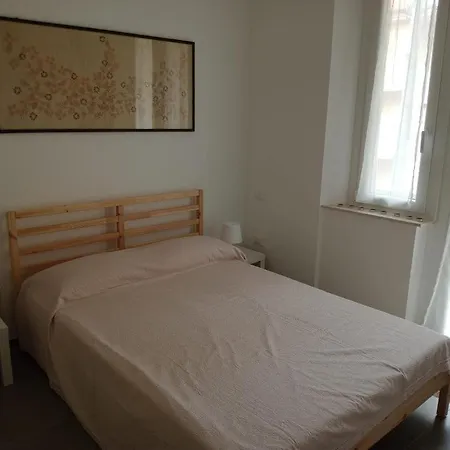 Casa Leda Con Posto Auto Privato Nel Cortile E A Pochi Passi Dal Mare Apartment