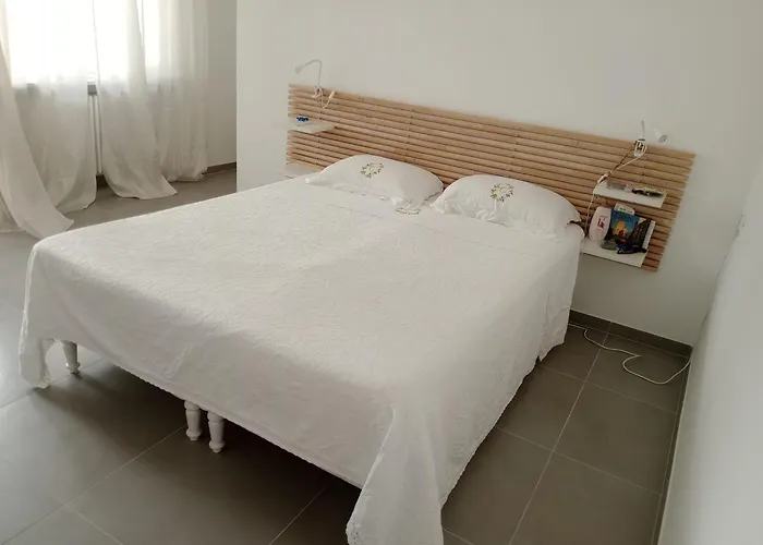 Casa Leda Con Posto Auto Privato Nel Cortile E A Pochi Passi Dal Mare Apartamento Pescara